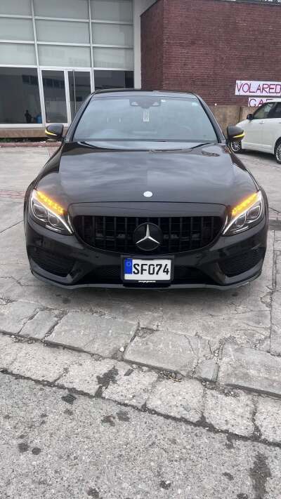 2016 Mercedes-Benz C180 AMG (Night Package)