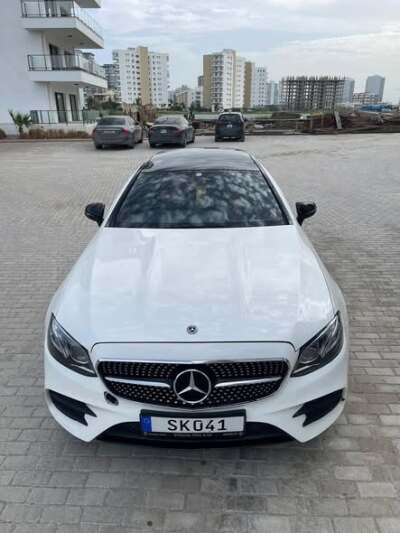Mercedes-Benz E 220d AMG Coupe