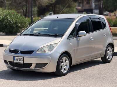 Mitsubishi Colt 2005