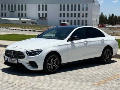 2022 Mercedes-Benz E300d