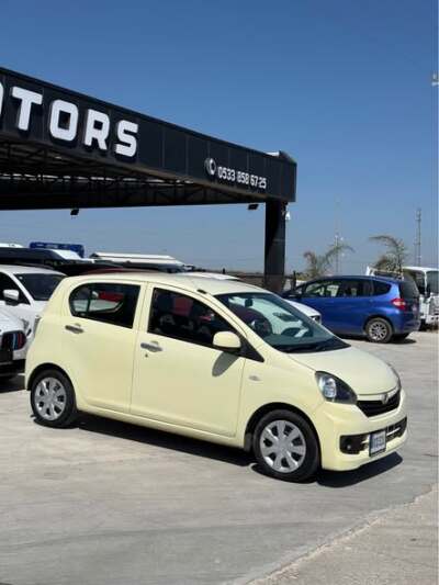 Daihatsu Mira 2013