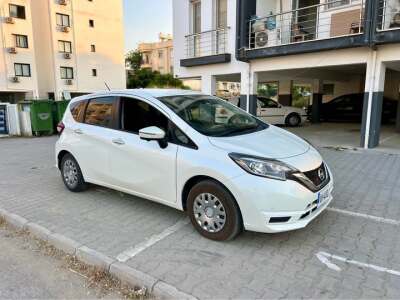 2019 Gasoline Car for Sale