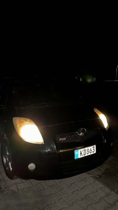 Toyota Vitz RS