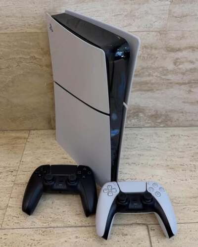 PS5 Slim Digital
