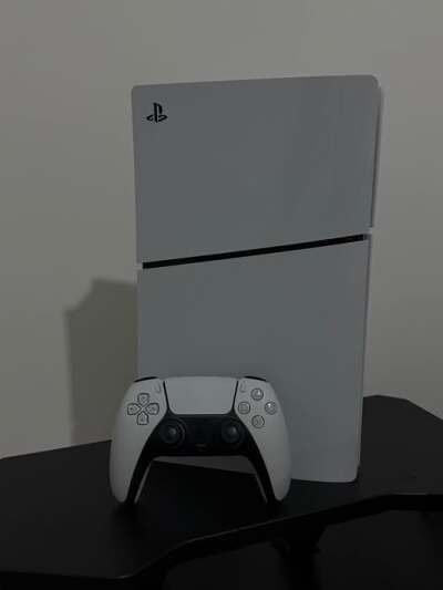 PS5 Digital Slim