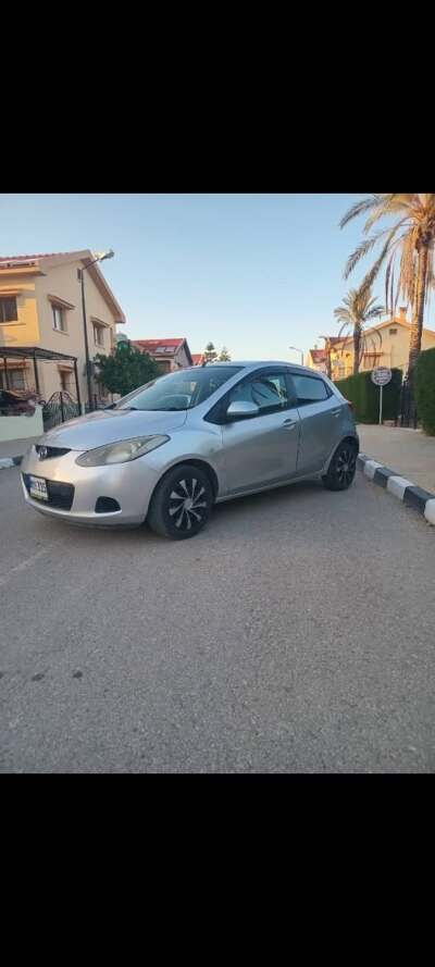 Mazda Demio 2011