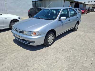 1997 Nissan Sunny Automatic