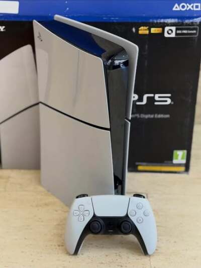 PS5 Slim Digital