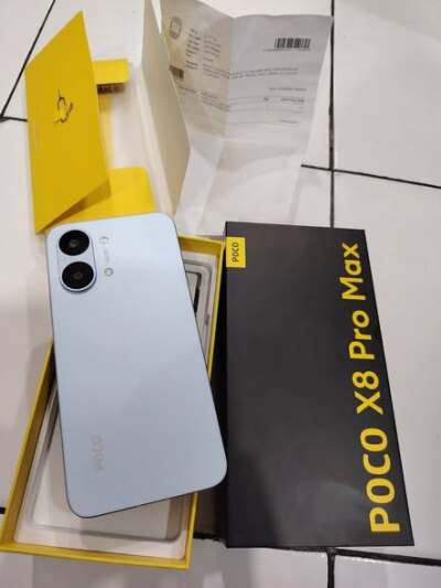 POCO X8 Pro Max