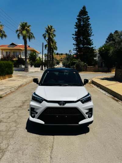 Toyota Raize Z Paket