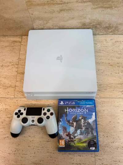 PS4 Slim Beyaz