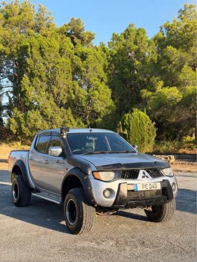 2006 Mitsubishi L200