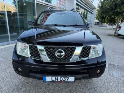 Nissan Navara Automatic
