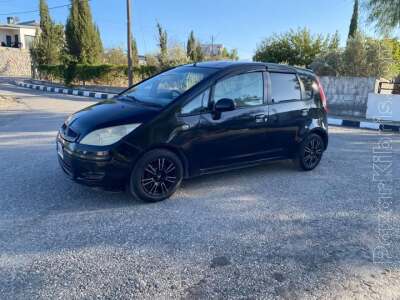 Mitsubishi Colt 2003