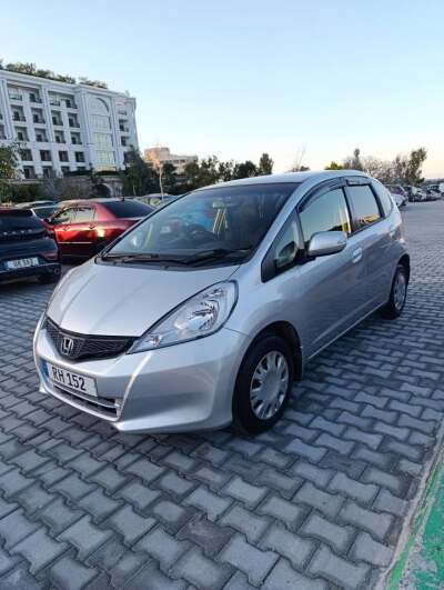 2013 Honda Fit Automatic (1.3) – 122,000 km