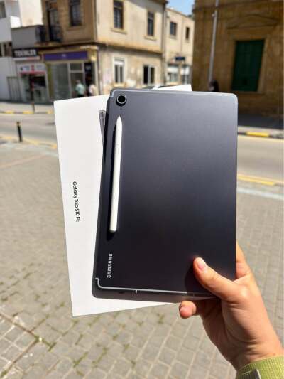 Samsung Tab S10 FE